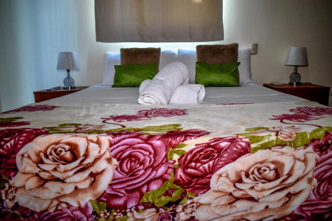 Hostal Palmas De Punta Cana F2 Kültér fotó